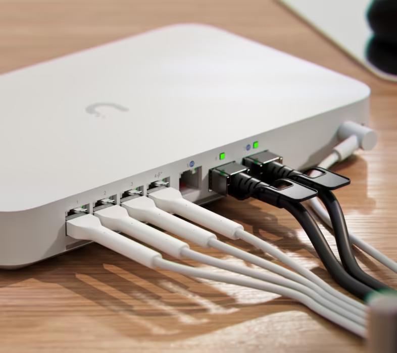 UniFi Gateway Fiber