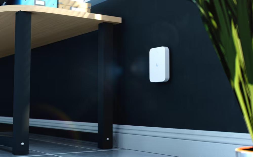 UniFi U7 In-Wall