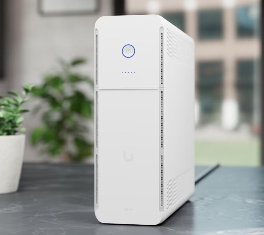 UniFi UPS Tower