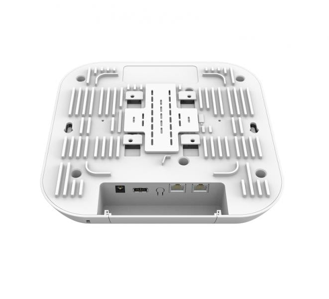 XV3-8 Tri-Radio WiFi 6